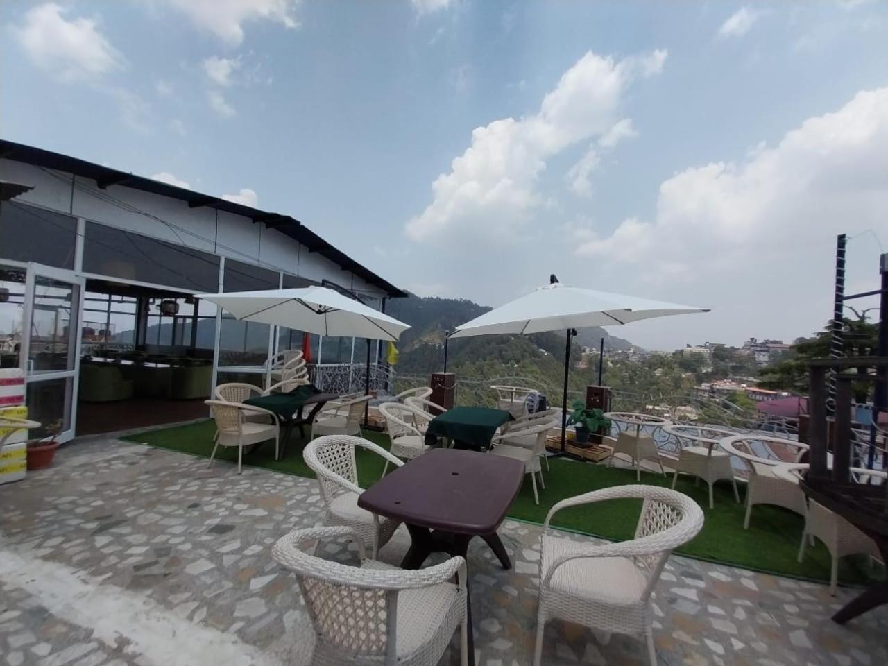 Hotel The Mussoorie International Exteriér fotografie
